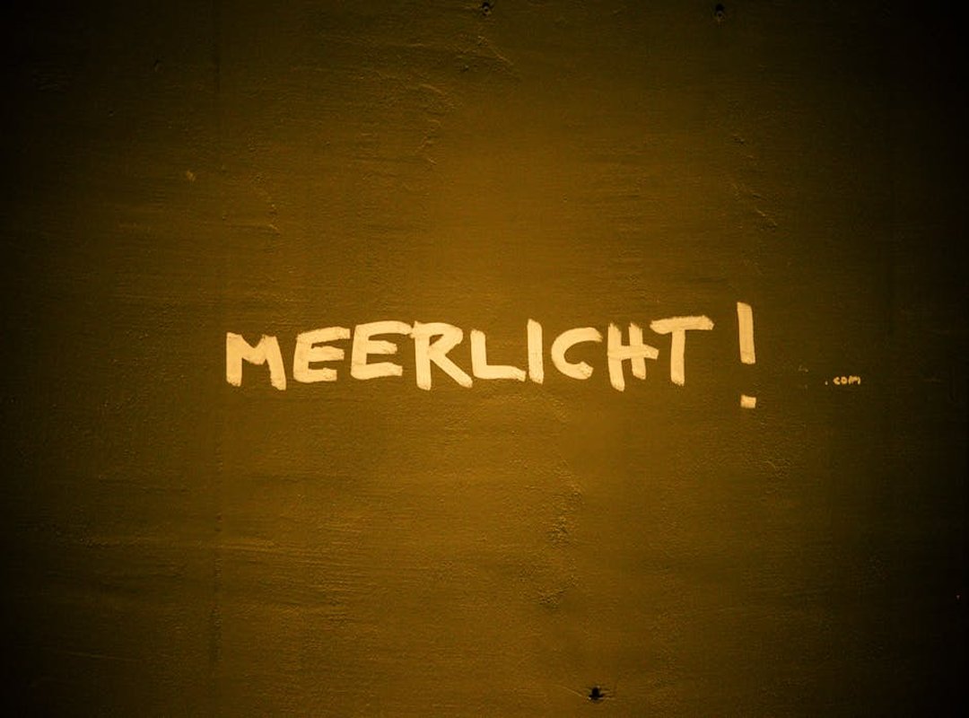 Proper Etiquette for Expressing Sympathy on Messaging Apps